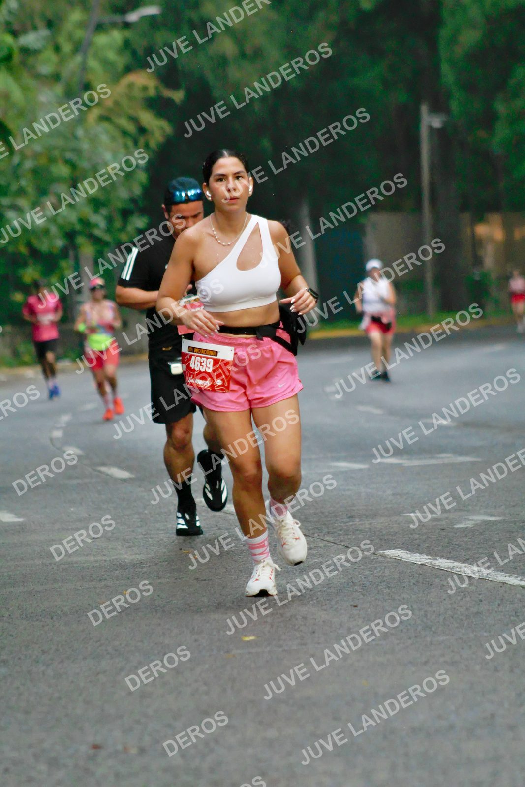 Foto del BARBIE RUN GUADALAJARA en Paseo Andares, Blvd. Puerta de Hierro 4965, Zapopan a las 07:20 · Ruta