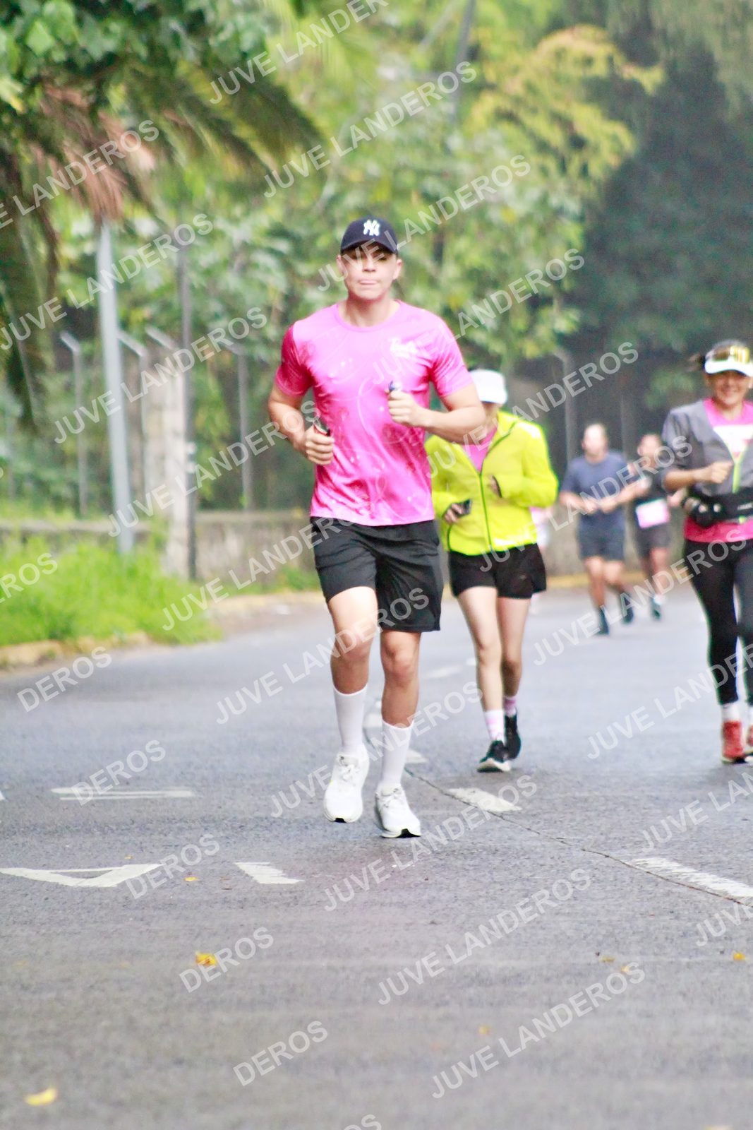 Foto del BARBIE RUN GUADALAJARA en Paseo Andares, Blvd. Puerta de Hierro 4965, Zapopan a las 07:12 · Ruta