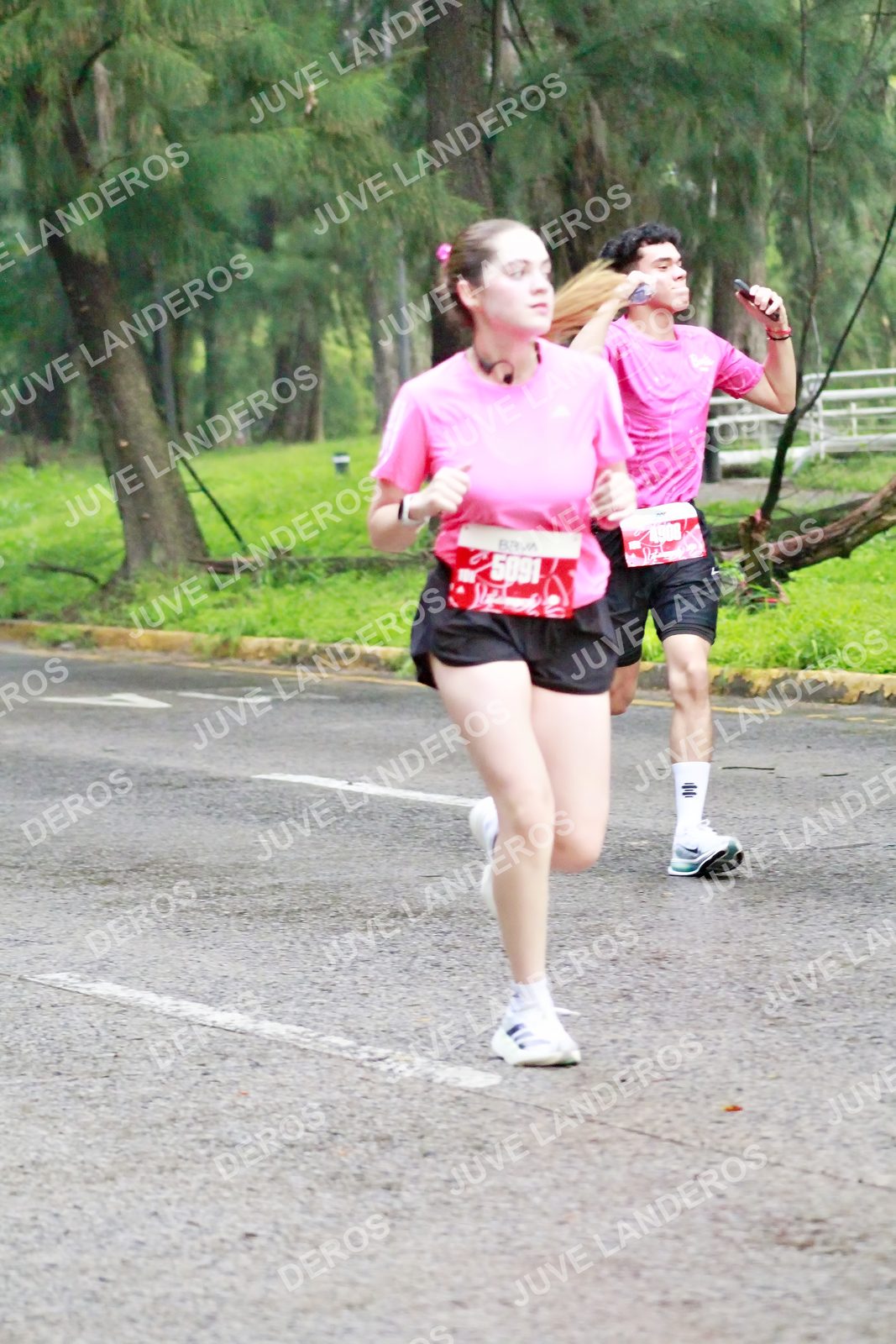 Foto del BARBIE RUN GUADALAJARA en Paseo Andares, Blvd. Puerta de Hierro 4965, Zapopan a las 07:08 · Ruta
