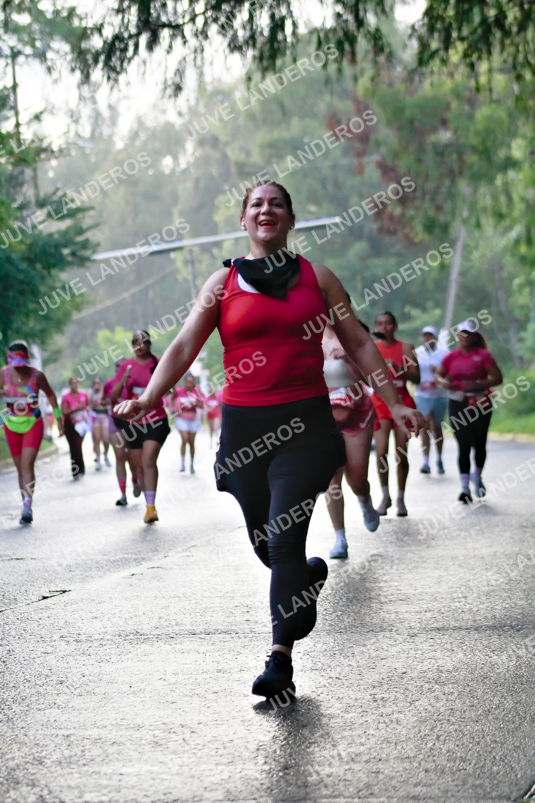 Foto del BARBIE RUN GUADALAJARA en Paseo Andares, Blvd. Puerta de Hierro 4965, Zapopan a las 07:39 · Ruta