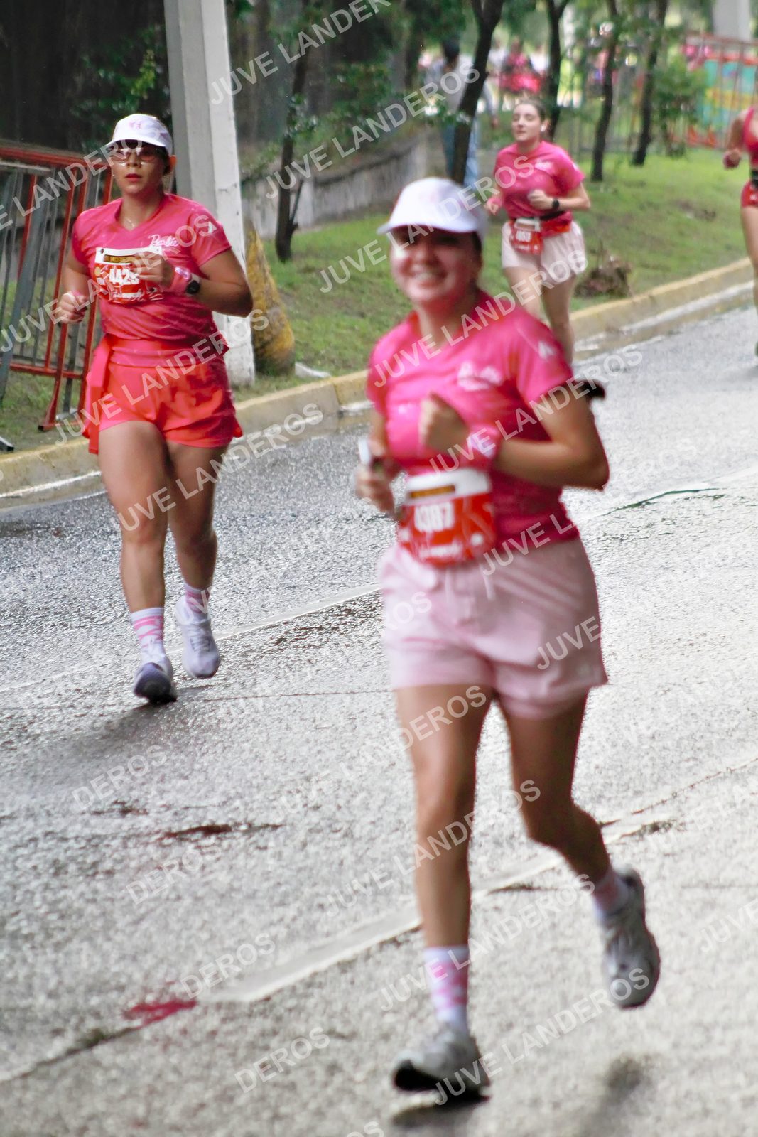 Foto del BARBIE RUN GUADALAJARA en Paseo Andares, Blvd. Puerta de Hierro 4965, Zapopan a las 07:35 · Ruta