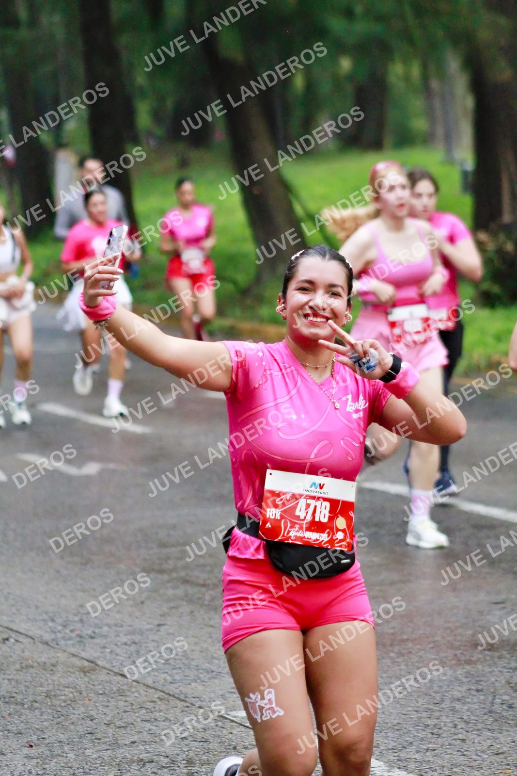 Foto del BARBIE RUN GUADALAJARA en Paseo Andares, Blvd. Puerta de Hierro 4965, Zapopan a las 07:04 · Ruta