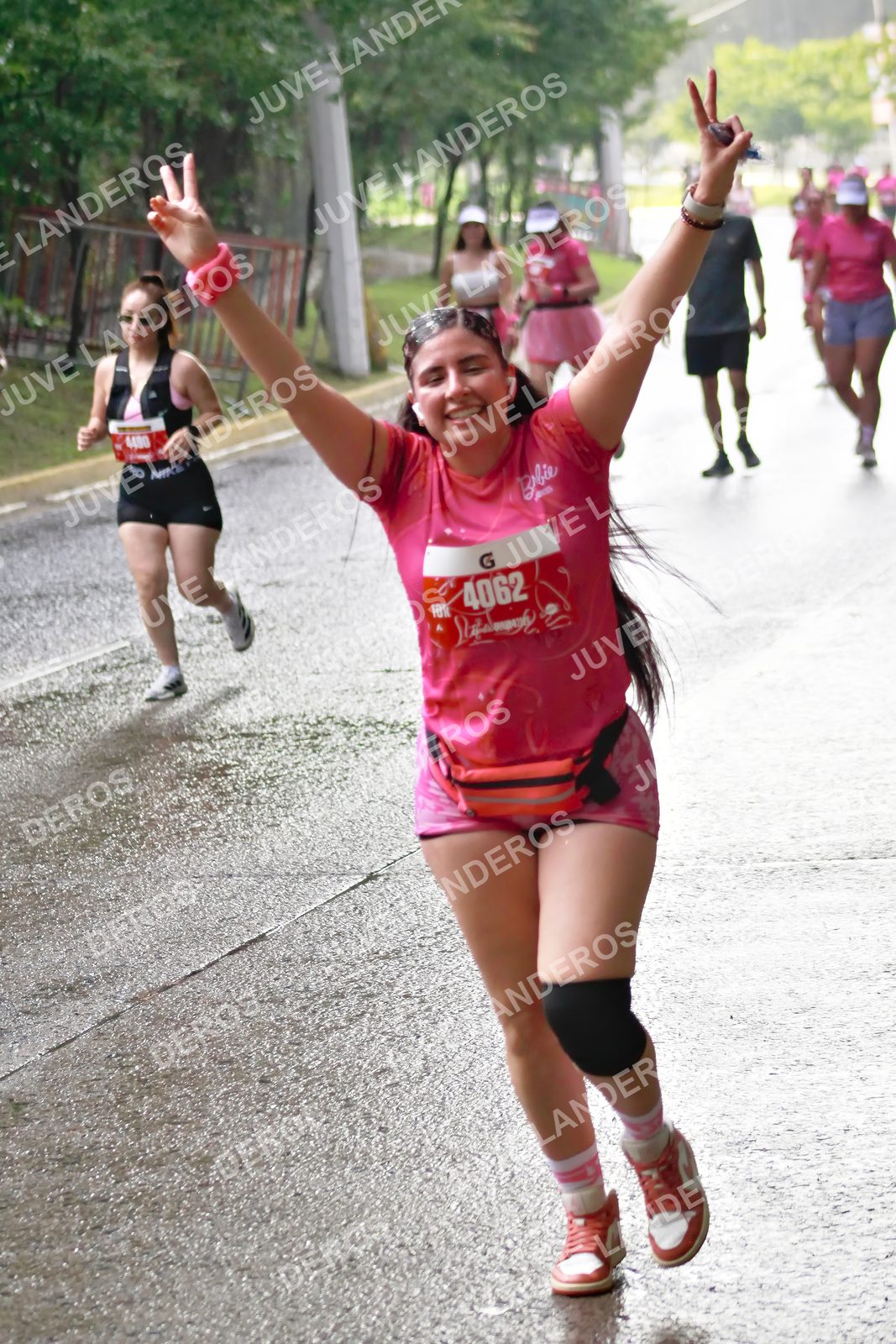 Foto del BARBIE RUN GUADALAJARA en Paseo Andares, Blvd. Puerta de Hierro 4965, Zapopan a las 07:46 · Ruta · dorsal 4062