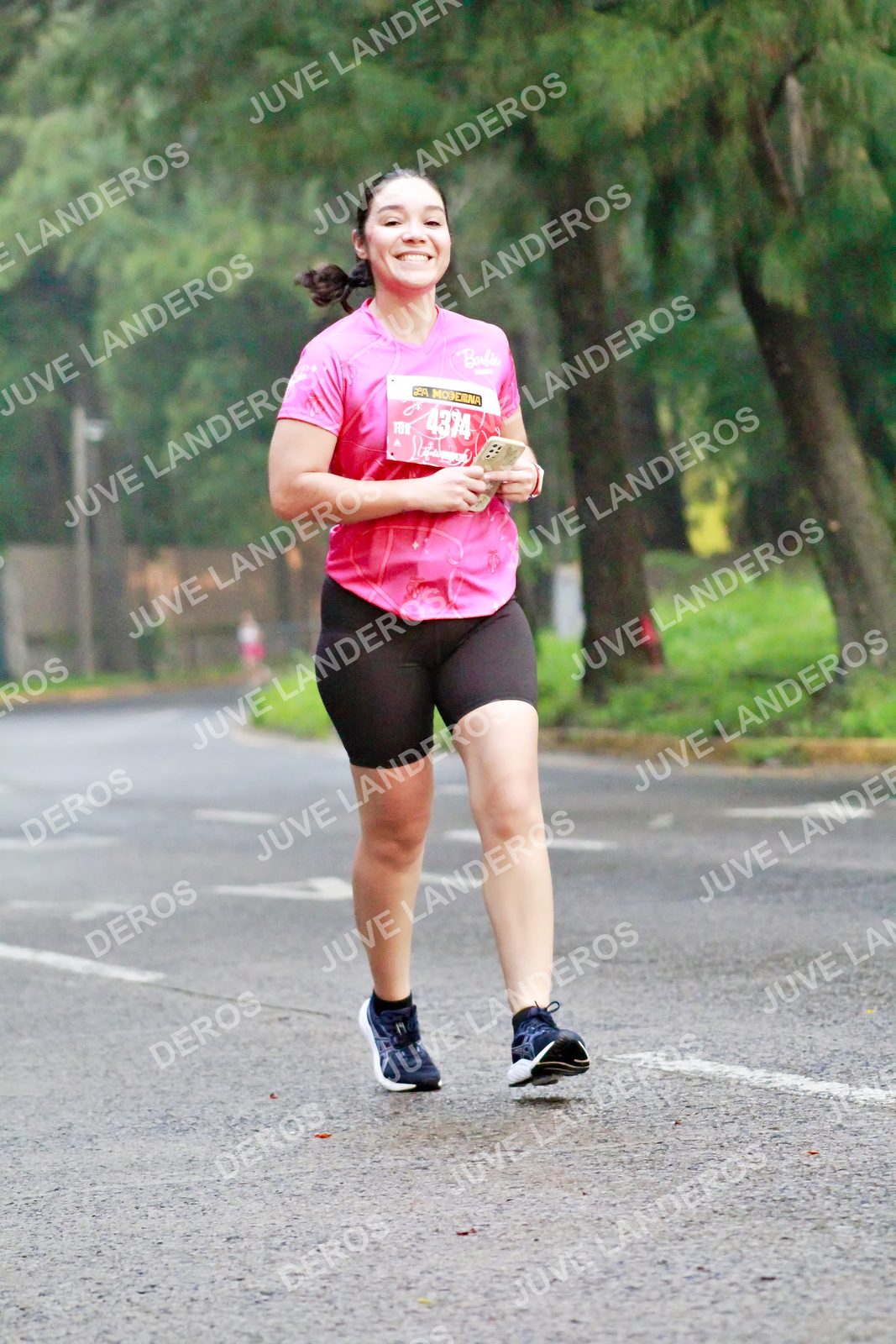 Foto del BARBIE RUN GUADALAJARA en Paseo Andares, Blvd. Puerta de Hierro 4965, Zapopan a las 07:17 · Ruta