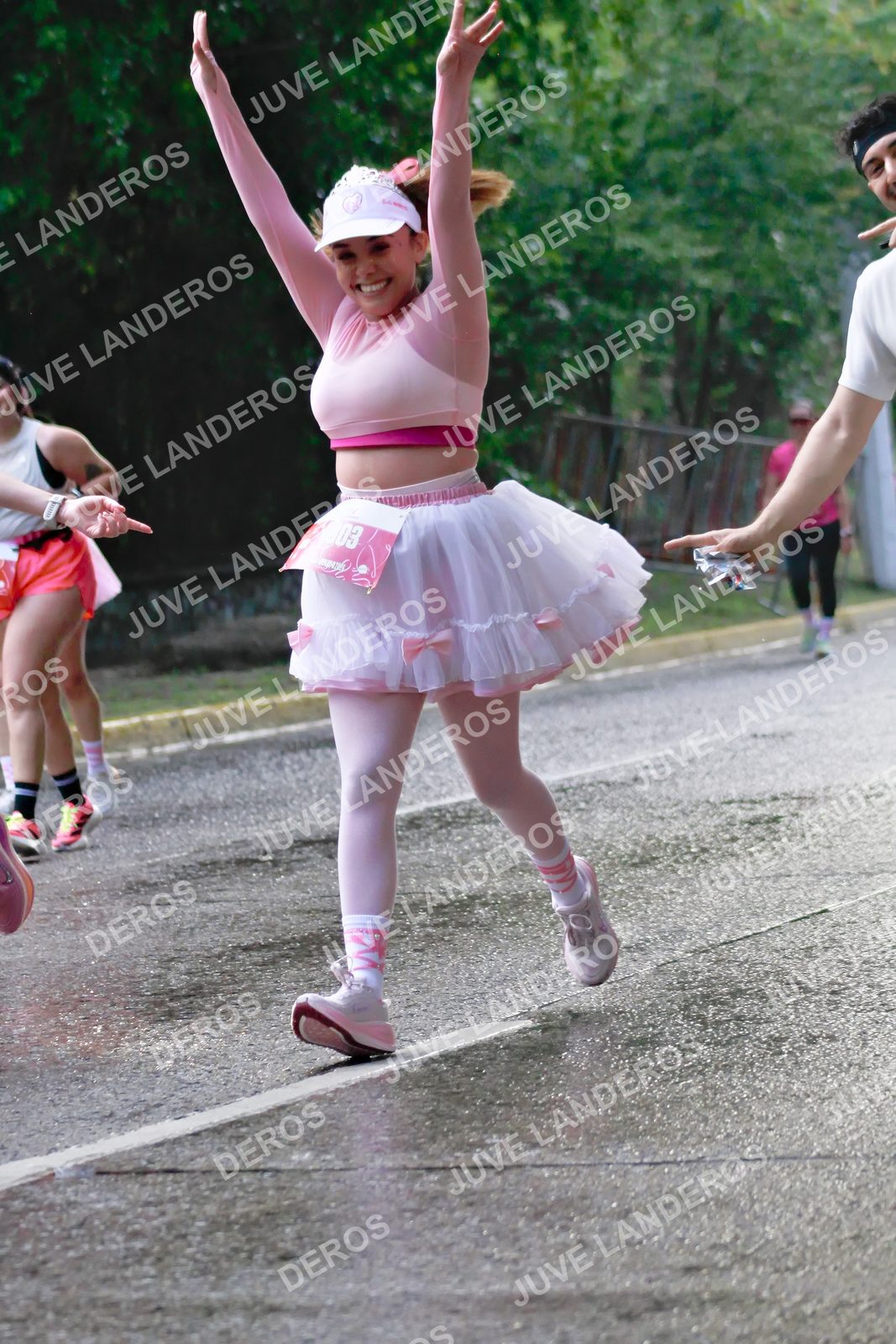 Foto del BARBIE RUN GUADALAJARA en Paseo Andares, Blvd. Puerta de Hierro 4965, Zapopan a las 07:43 · Ruta