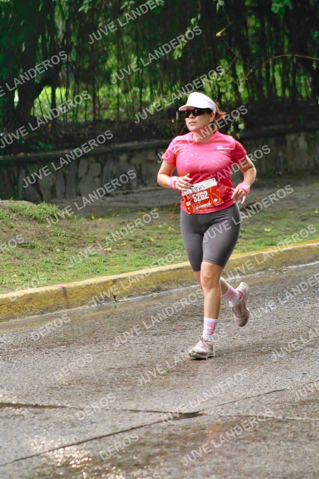 Foto del BARBIE RUN GUADALAJARA en Paseo Andares, Blvd. Puerta de Hierro 4965, Zapopan a las 07:48 · Ruta · dorsal 5262