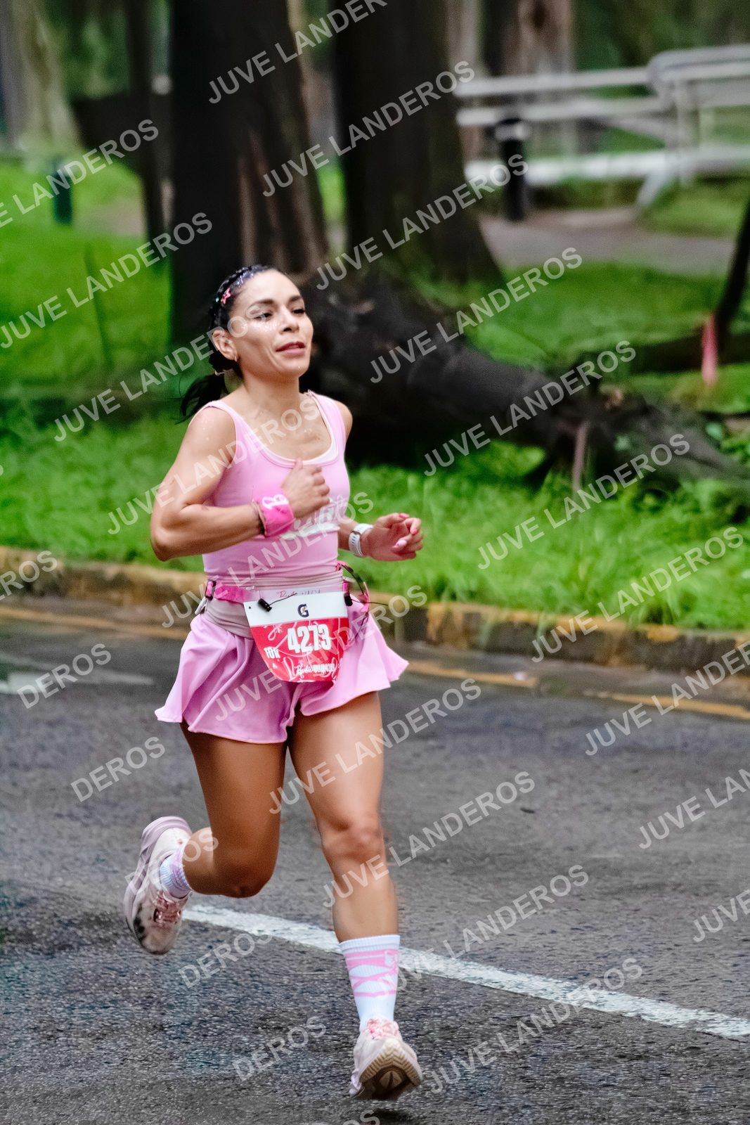Foto del BARBIE RUN GUADALAJARA en Paseo Andares, Blvd. Puerta de Hierro 4965, Zapopan a las 06:57 · Ruta · dorsal 4273
