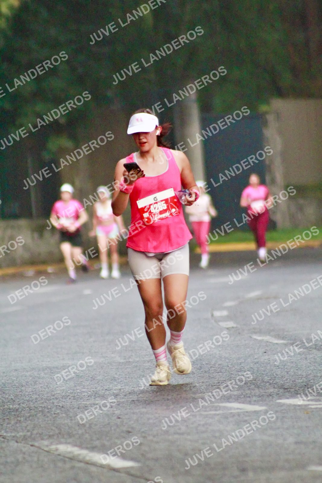 Foto del BARBIE RUN GUADALAJARA en Paseo Andares, Blvd. Puerta de Hierro 4965, Zapopan a las 07:18 · Ruta