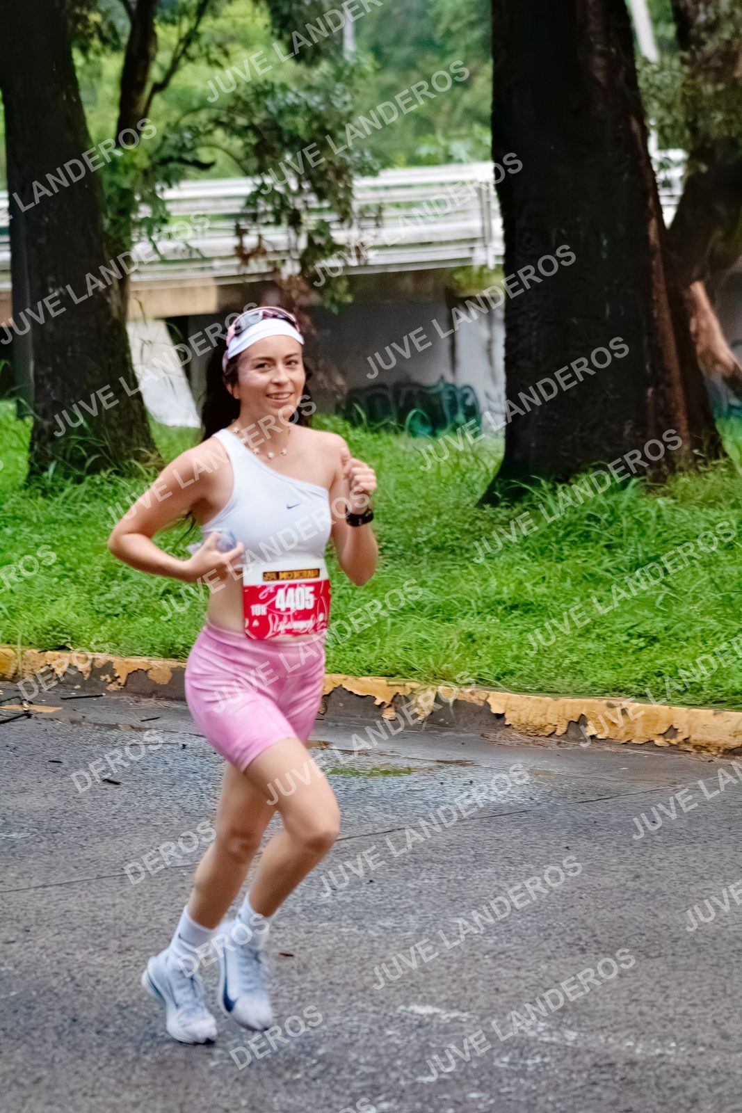 Foto del BARBIE RUN GUADALAJARA en Paseo Andares, Blvd. Puerta de Hierro 4965, Zapopan a las 06:56 · Ruta · dorsal 4405