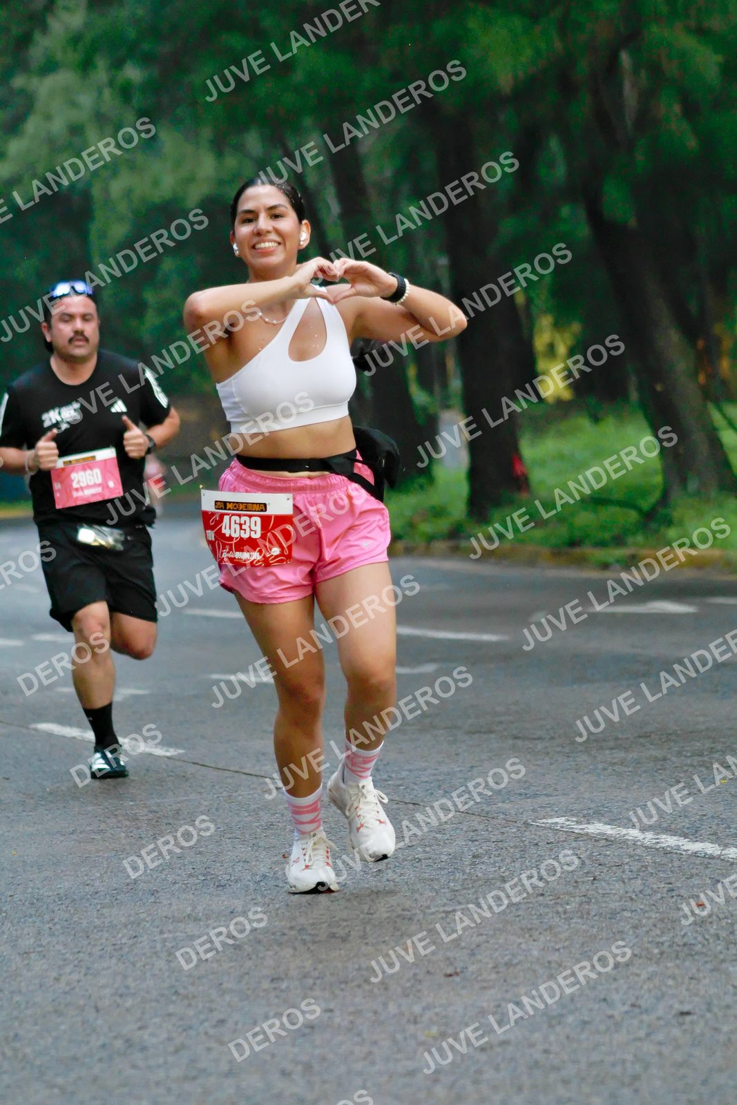 Foto del BARBIE RUN GUADALAJARA en Paseo Andares, Blvd. Puerta de Hierro 4965, Zapopan a las 07:20 · Ruta