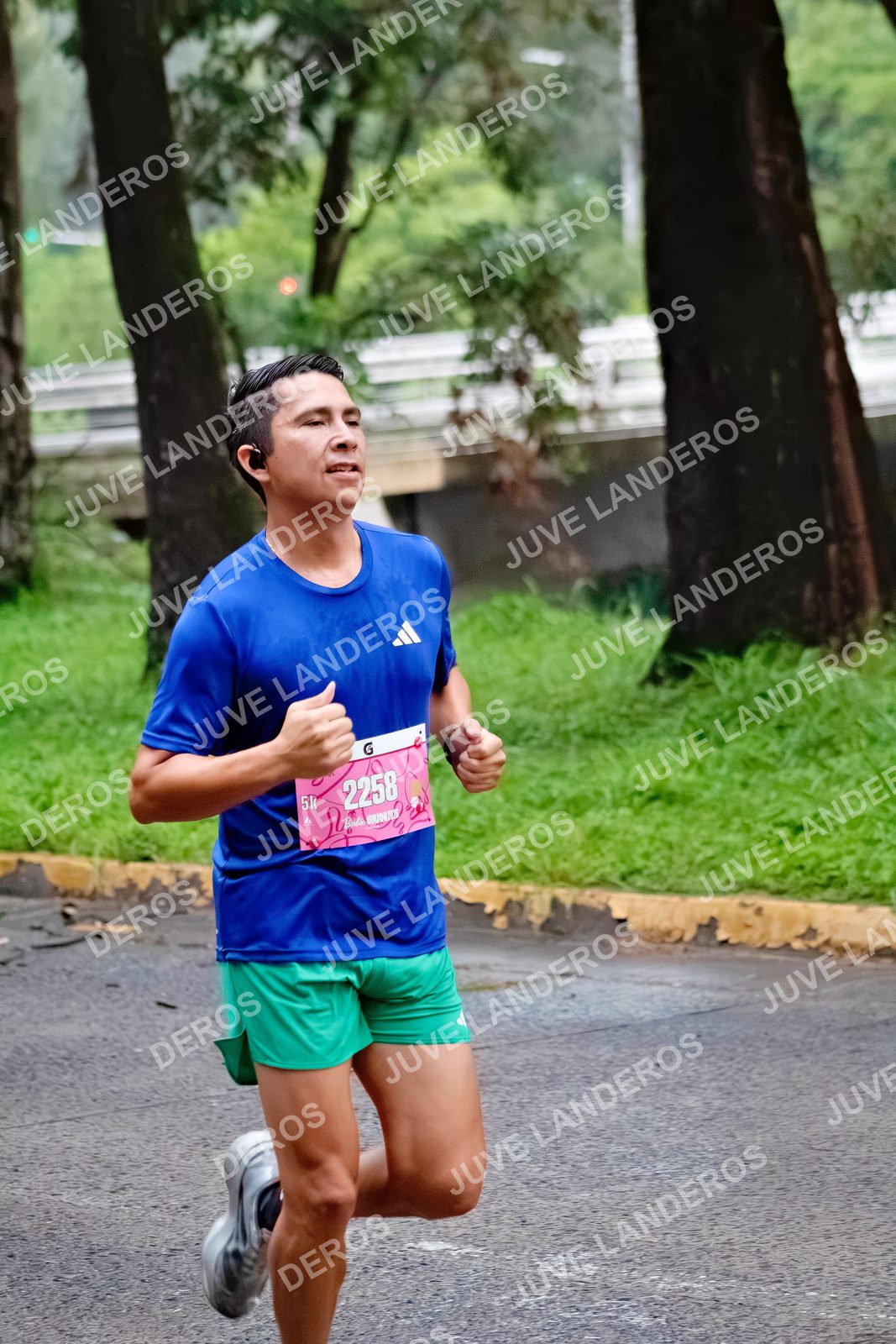 Foto del BARBIE RUN GUADALAJARA en Paseo Andares, Blvd. Puerta de Hierro 4965, Zapopan a las 06:58 · Ruta · dorsal 2258