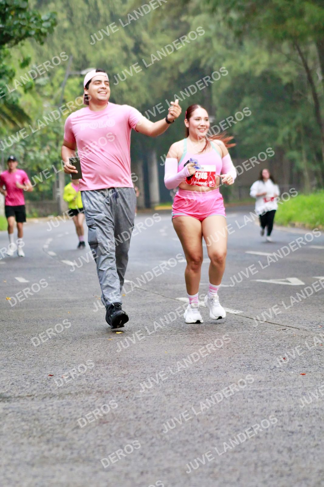 Foto del BARBIE RUN GUADALAJARA en Paseo Andares, Blvd. Puerta de Hierro 4965, Zapopan a las 07:12 · Ruta