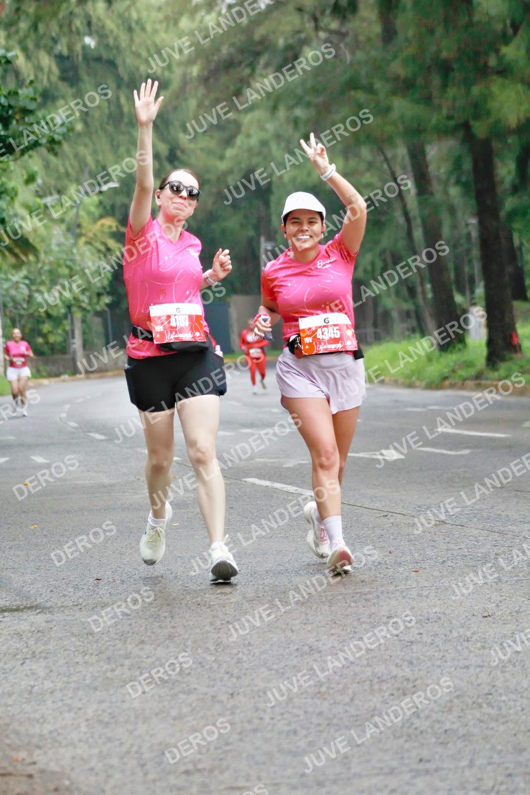 Foto del BARBIE RUN GUADALAJARA en Paseo Andares, Blvd. Puerta de Hierro 4965, Zapopan a las 07:27 · Ruta · dorsal 4345, 4187