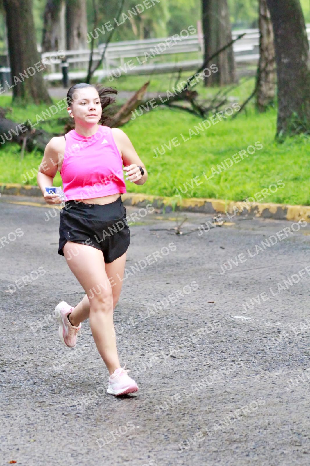 Foto del BARBIE RUN GUADALAJARA en Paseo Andares, Blvd. Puerta de Hierro 4965, Zapopan a las 07:11 · Ruta