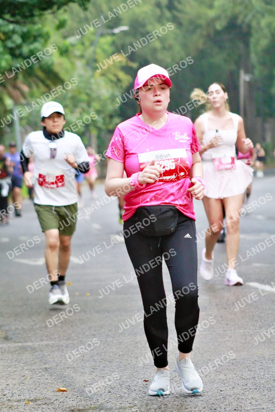 Foto del BARBIE RUN GUADALAJARA en Paseo Andares, Blvd. Puerta de Hierro 4965, Zapopan a las 07:08 · Ruta