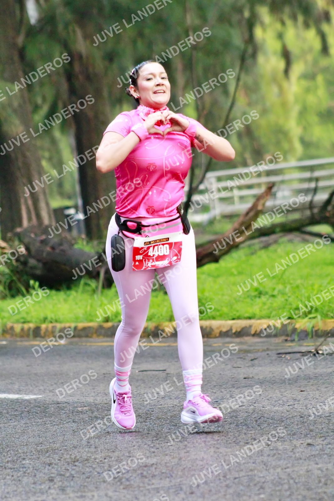 Foto del BARBIE RUN GUADALAJARA en Paseo Andares, Blvd. Puerta de Hierro 4965, Zapopan a las 07:14 · Ruta