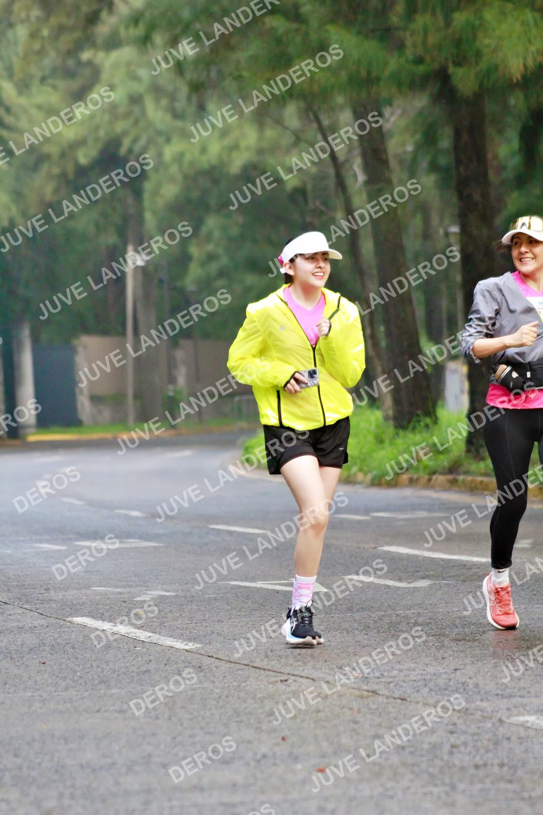 Foto del BARBIE RUN GUADALAJARA en Paseo Andares, Blvd. Puerta de Hierro 4965, Zapopan a las 07:13 · Ruta