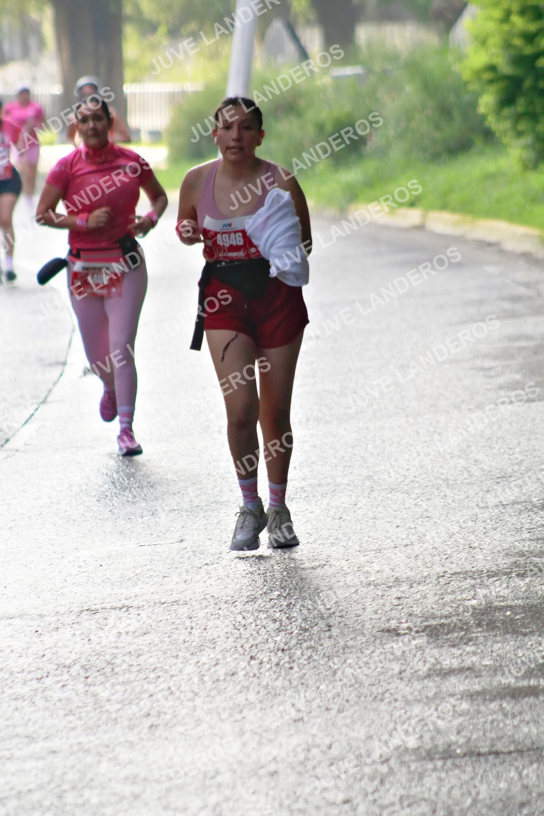Foto del BARBIE RUN GUADALAJARA en Paseo Andares, Blvd. Puerta de Hierro 4965, Zapopan a las 07:44 · Ruta · dorsal 4946, 4400