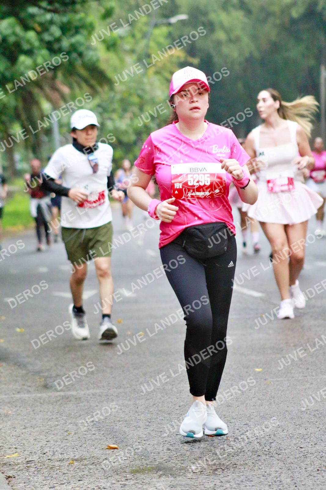 Foto del BARBIE RUN GUADALAJARA en Paseo Andares, Blvd. Puerta de Hierro 4965, Zapopan a las 07:08 · Ruta
