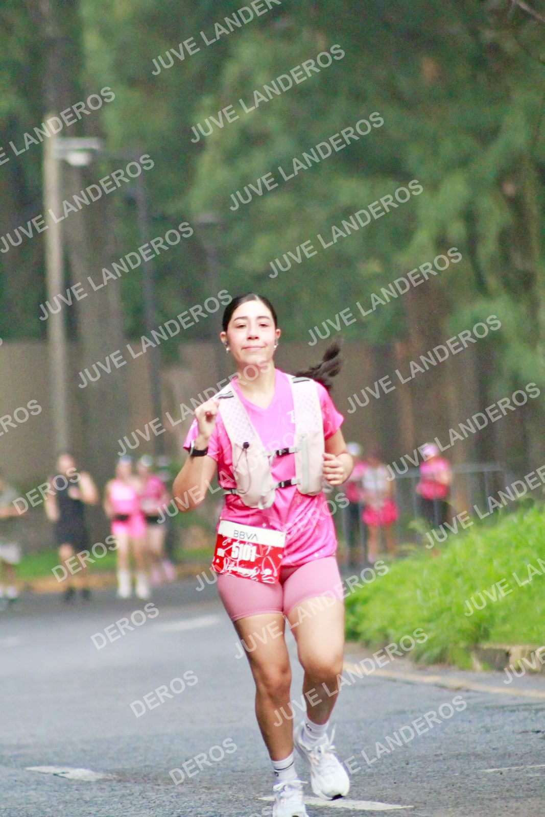 Foto del BARBIE RUN GUADALAJARA en Paseo Andares, Blvd. Puerta de Hierro 4965, Zapopan a las 07:13 · Ruta