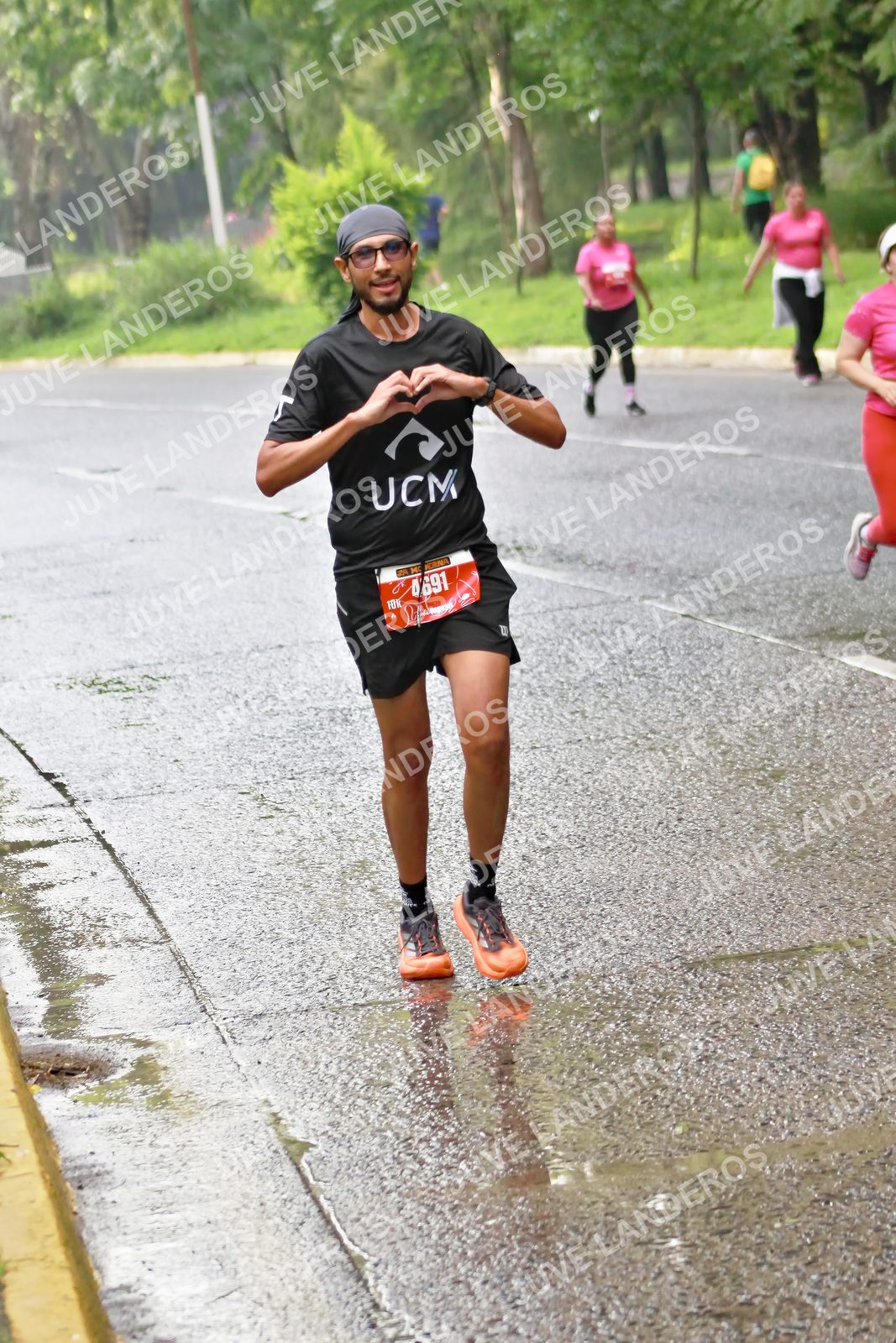 Foto del BARBIE RUN GUADALAJARA en Paseo Andares, Blvd. Puerta de Hierro 4965, Zapopan a las 07:49 · Ruta