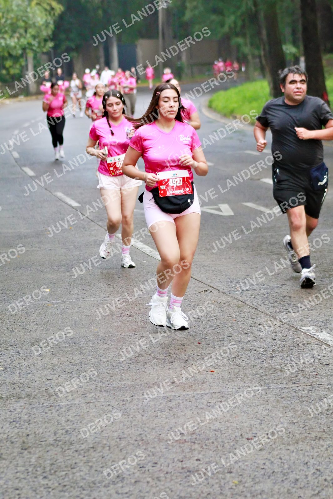 Foto del BARBIE RUN GUADALAJARA en Paseo Andares, Blvd. Puerta de Hierro 4965, Zapopan a las 07:10 · Ruta