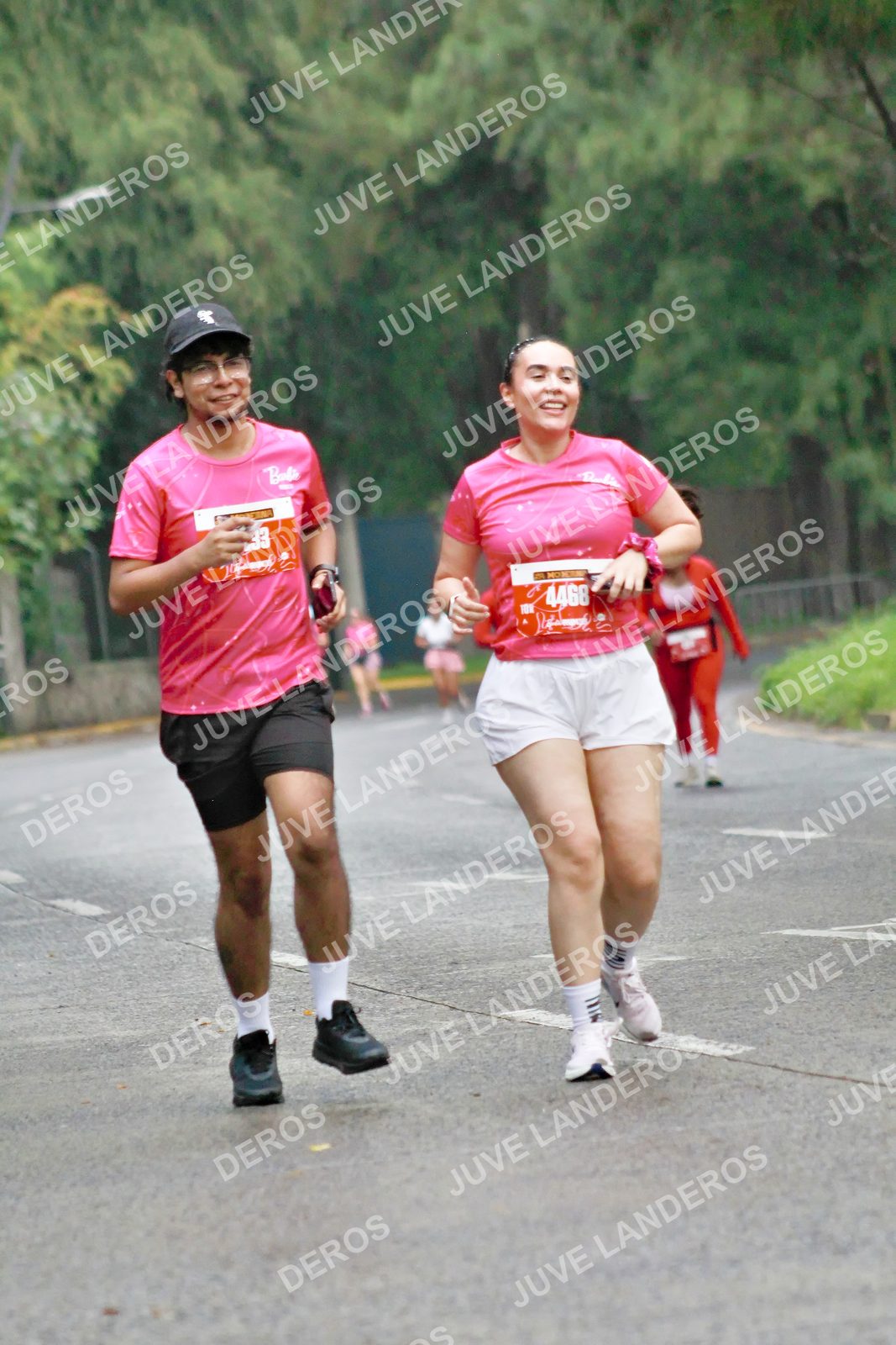 Foto del BARBIE RUN GUADALAJARA en Paseo Andares, Blvd. Puerta de Hierro 4965, Zapopan a las 07:27 · Ruta · dorsal 4468