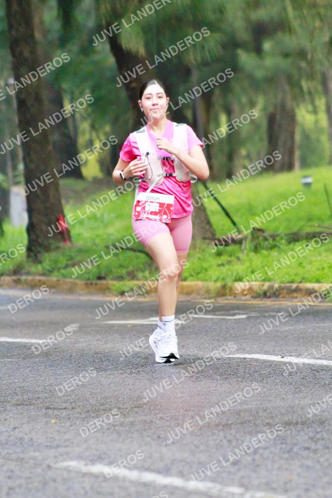 Foto del BARBIE RUN GUADALAJARA en Paseo Andares, Blvd. Puerta de Hierro 4965, Zapopan a las 07:14 · Ruta