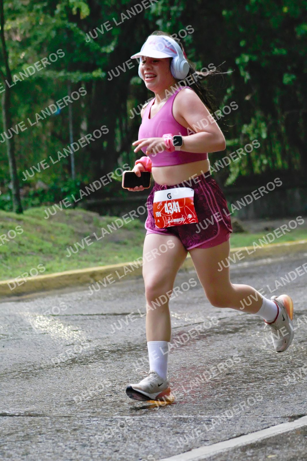 Foto del BARBIE RUN GUADALAJARA en Paseo Andares, Blvd. Puerta de Hierro 4965, Zapopan a las 07:43 · Ruta · dorsal 4341