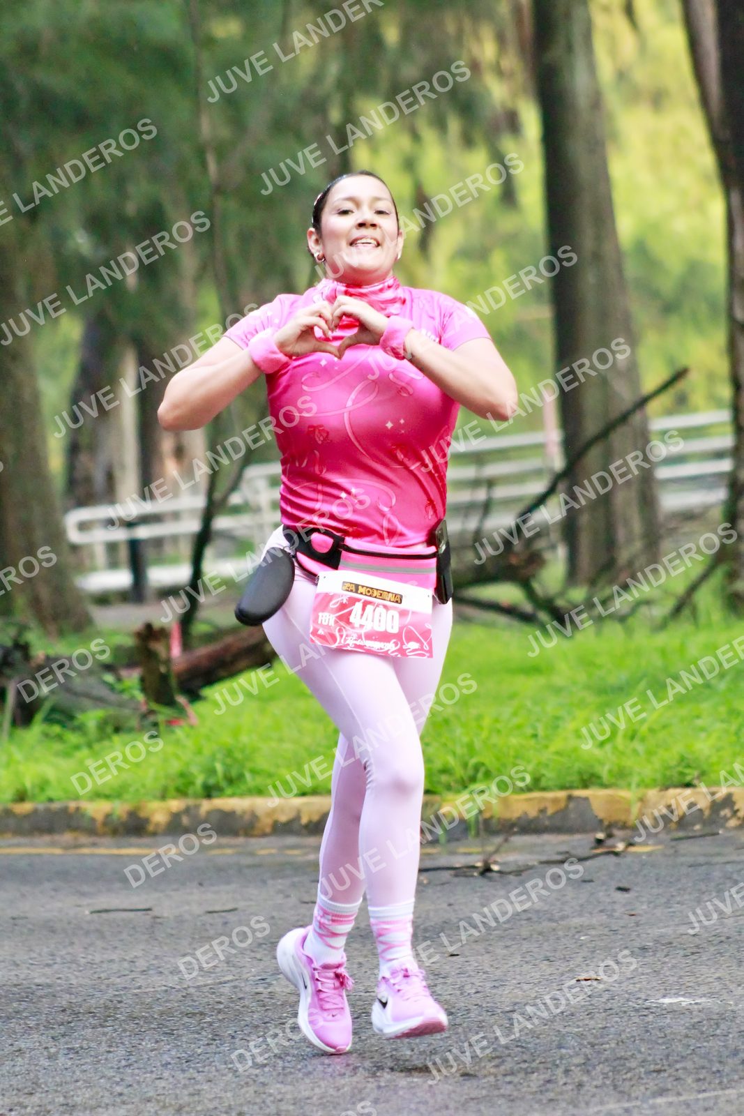 Foto del BARBIE RUN GUADALAJARA en Paseo Andares, Blvd. Puerta de Hierro 4965, Zapopan a las 07:14 · Ruta