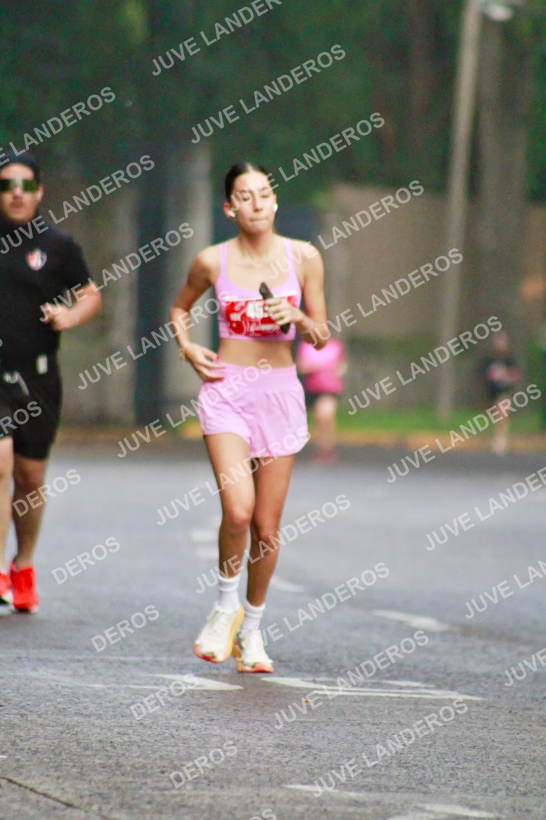 Foto del BARBIE RUN GUADALAJARA en Paseo Andares, Blvd. Puerta de Hierro 4965, Zapopan a las 07:14 · Ruta