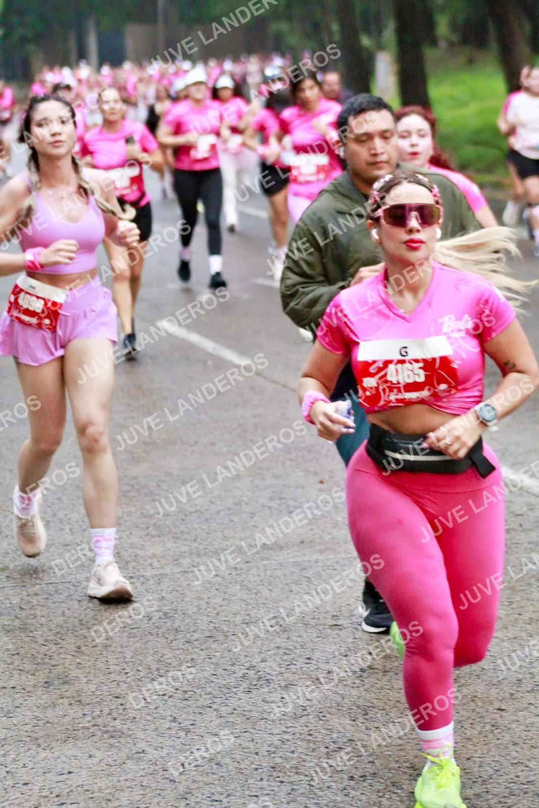 Foto del BARBIE RUN GUADALAJARA en Paseo Andares, Blvd. Puerta de Hierro 4965, Zapopan a las 07:05 · Ruta