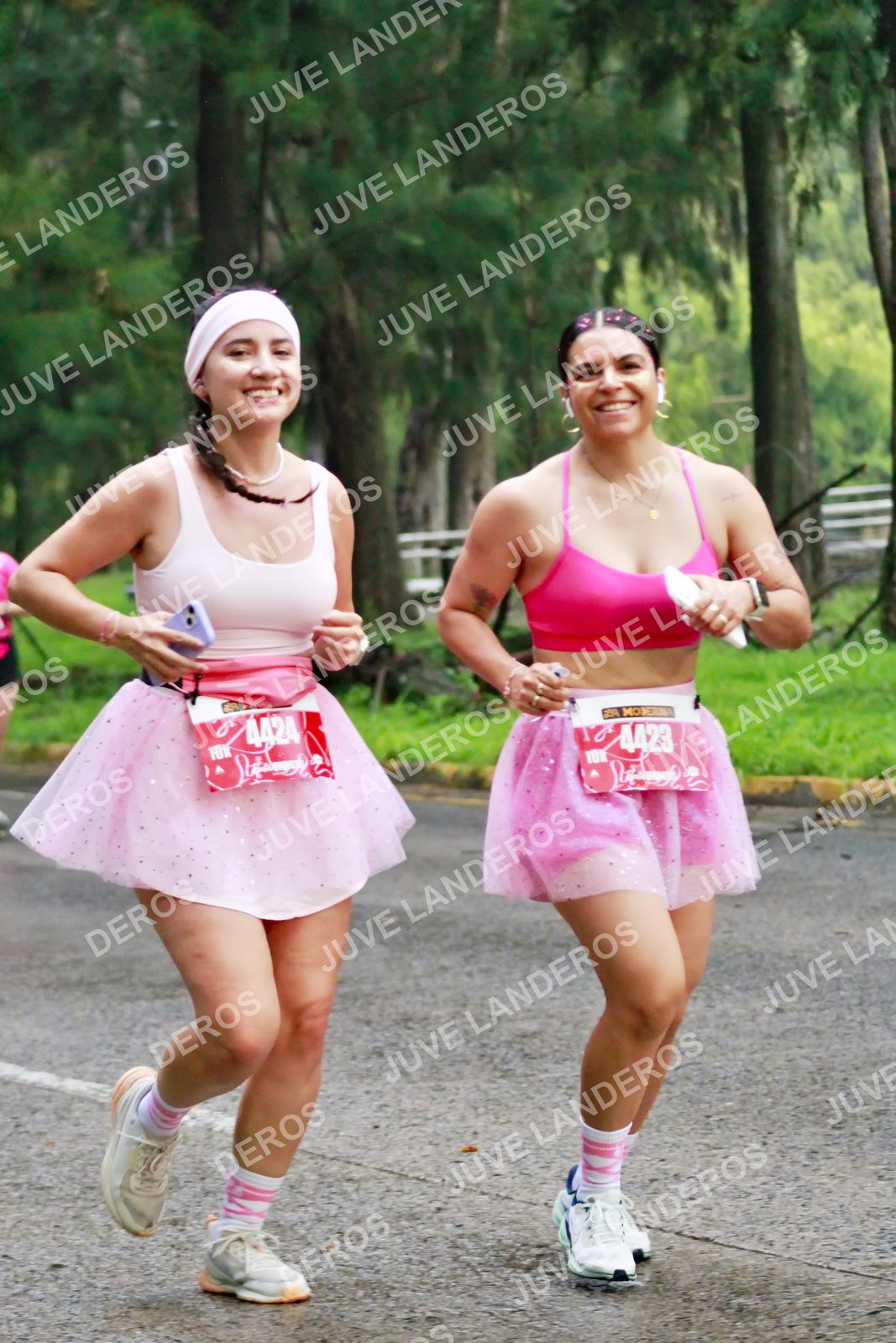 Foto del BARBIE RUN GUADALAJARA en Paseo Andares, Blvd. Puerta de Hierro 4965, Zapopan a las 07:08 · Ruta