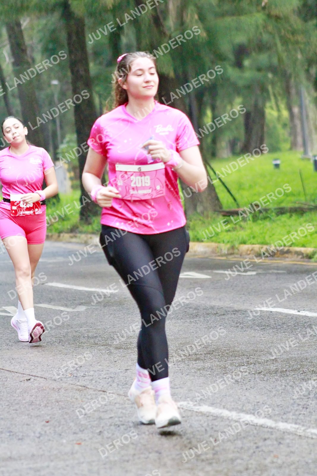Foto del BARBIE RUN GUADALAJARA en Paseo Andares, Blvd. Puerta de Hierro 4965, Zapopan a las 07:09 · Ruta