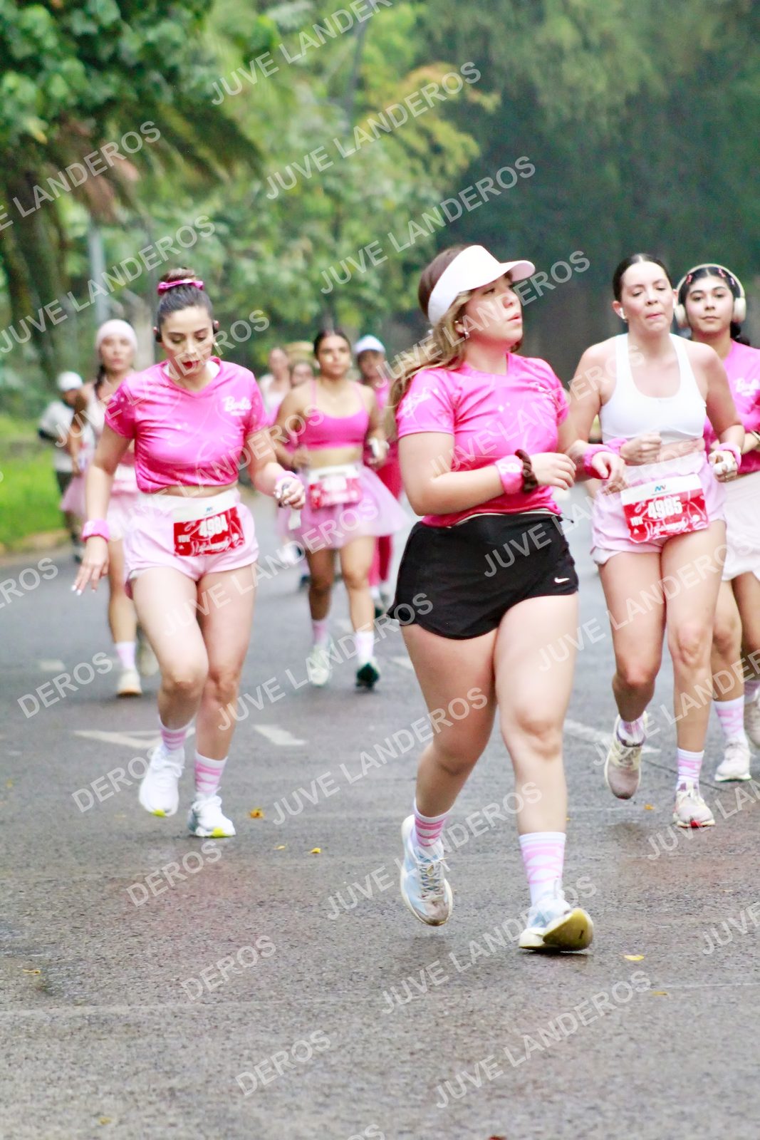 Foto del BARBIE RUN GUADALAJARA en Paseo Andares, Blvd. Puerta de Hierro 4965, Zapopan a las 07:07 · Ruta