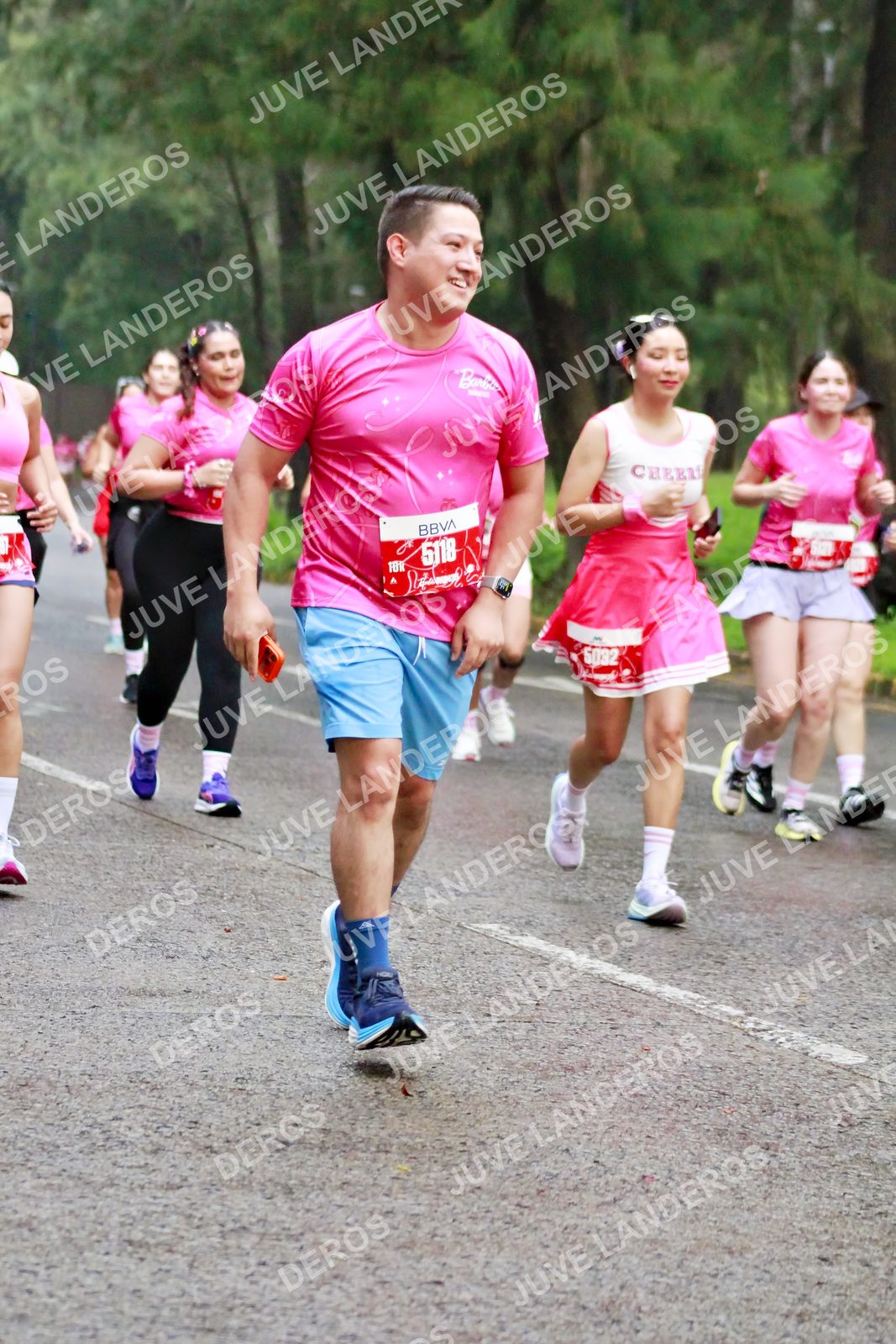 Foto del BARBIE RUN GUADALAJARA en Paseo Andares, Blvd. Puerta de Hierro 4965, Zapopan a las 07:06 · Ruta