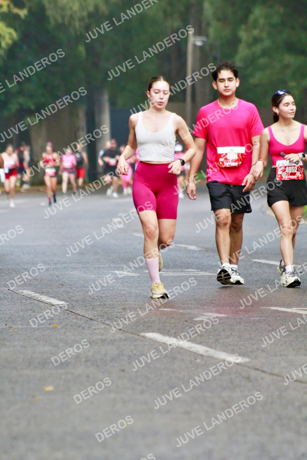 Foto del BARBIE RUN GUADALAJARA en Paseo Andares, Blvd. Puerta de Hierro 4965, Zapopan a las 07:11 · Ruta