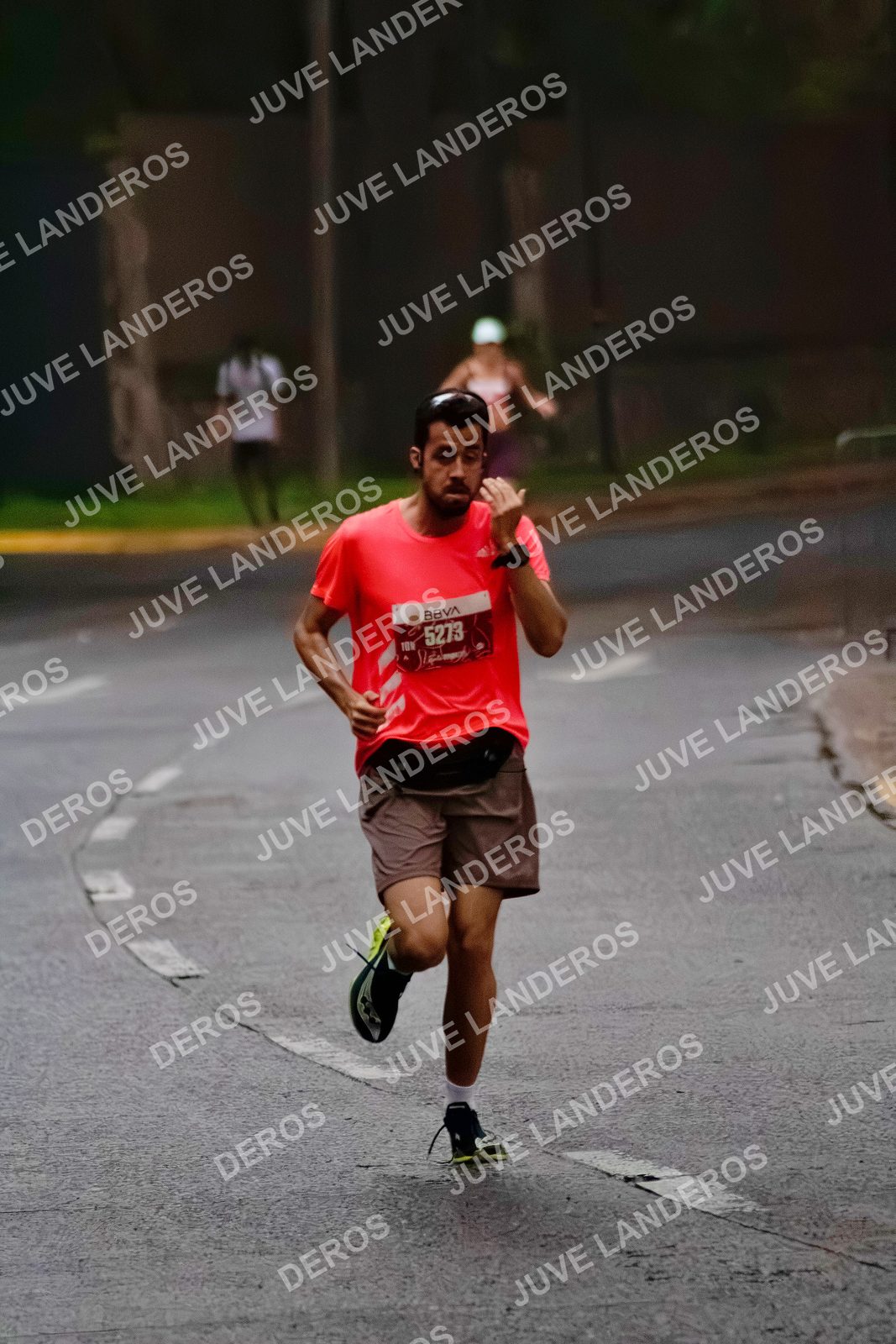 Foto del BARBIE RUN GUADALAJARA en Paseo Andares, Blvd. Puerta de Hierro 4965, Zapopan a las 06:57 · Ruta · dorsal 5273