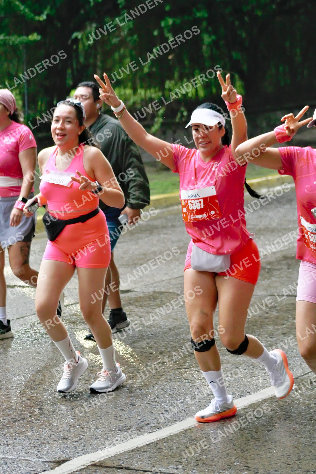 Foto del BARBIE RUN GUADALAJARA en Paseo Andares, Blvd. Puerta de Hierro 4965, Zapopan a las 07:45 · Ruta · dorsal 5367, 2008