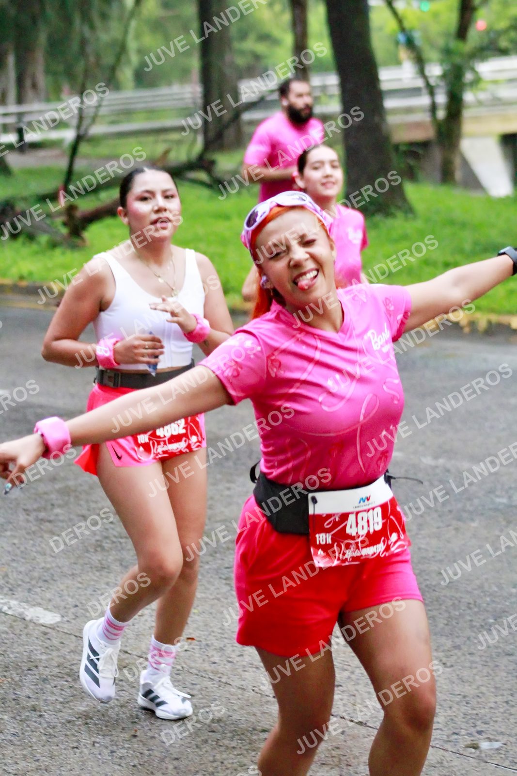 Foto del BARBIE RUN GUADALAJARA en Paseo Andares, Blvd. Puerta de Hierro 4965, Zapopan a las 07:04 · Ruta
