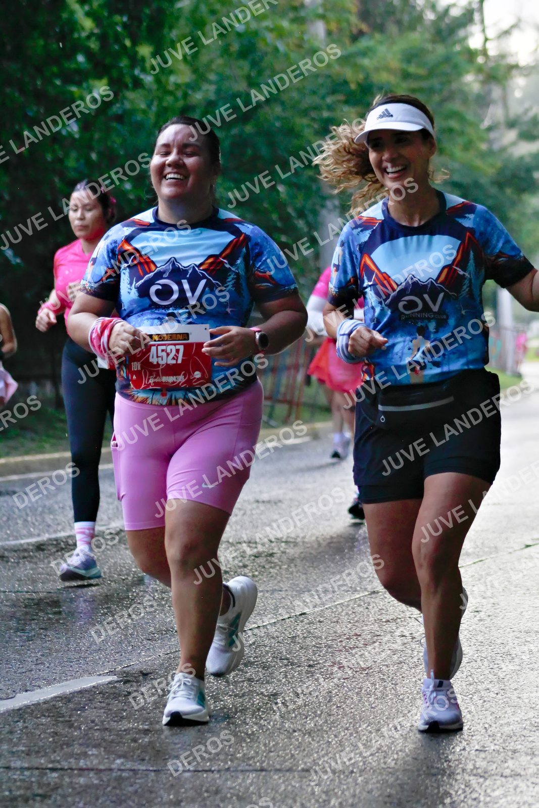 Foto del BARBIE RUN GUADALAJARA en Paseo Andares, Blvd. Puerta de Hierro 4965, Zapopan a las 07:40 · Ruta · dorsal 4527
