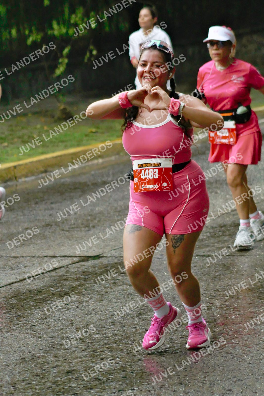 Foto del BARBIE RUN GUADALAJARA en Paseo Andares, Blvd. Puerta de Hierro 4965, Zapopan a las 07:36 · Ruta · dorsal 4483