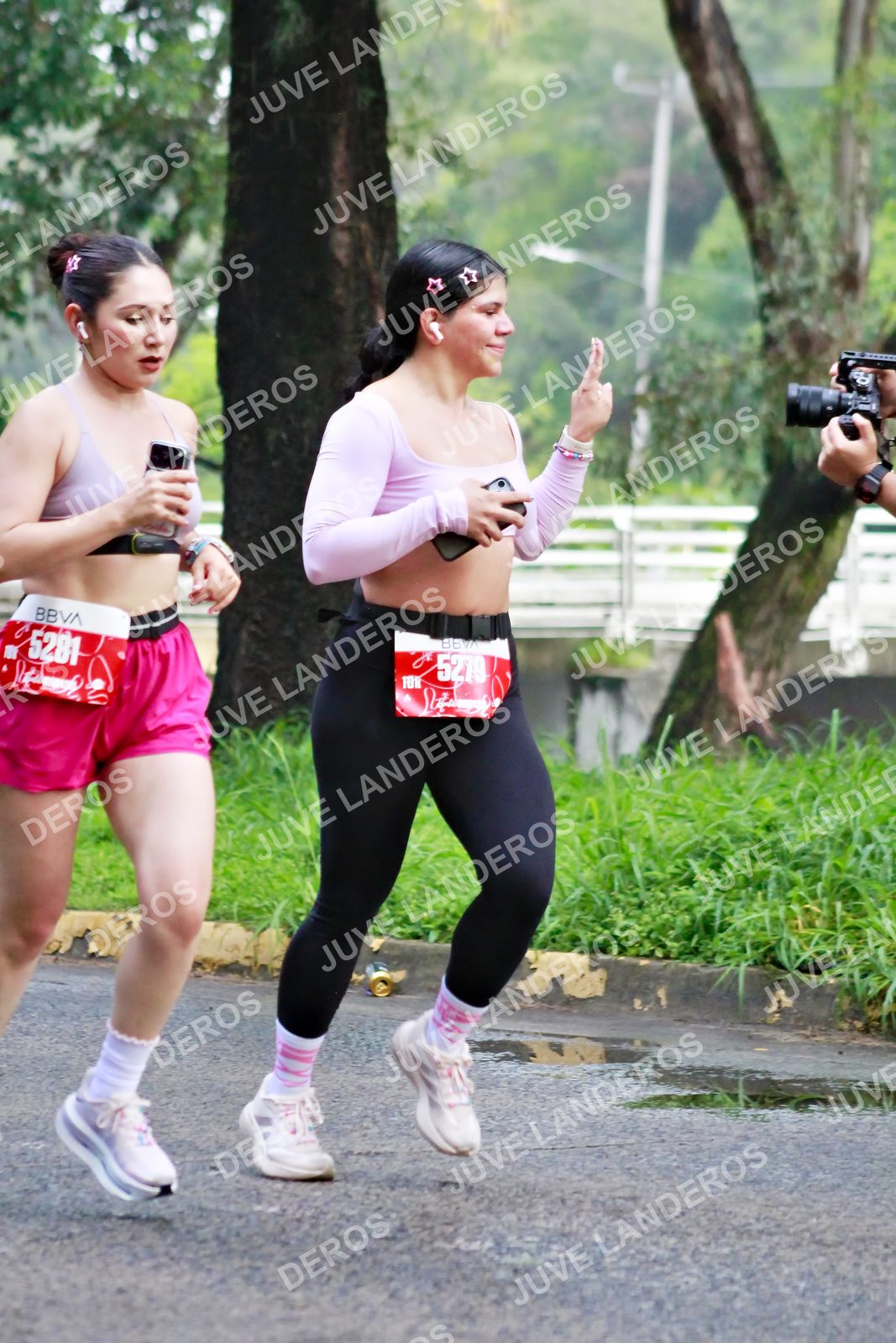 Foto del BARBIE RUN GUADALAJARA en Paseo Andares, Blvd. Puerta de Hierro 4965, Zapopan a las 07:12 · Ruta