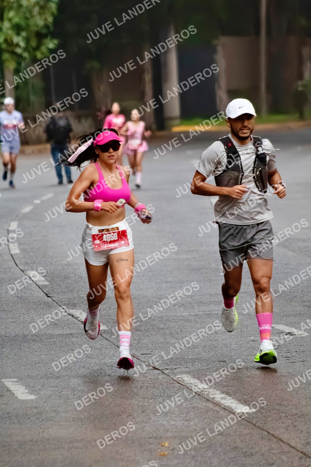 Foto del BARBIE RUN GUADALAJARA en Paseo Andares, Blvd. Puerta de Hierro 4965, Zapopan a las 06:57 · Ruta · dorsal 4658