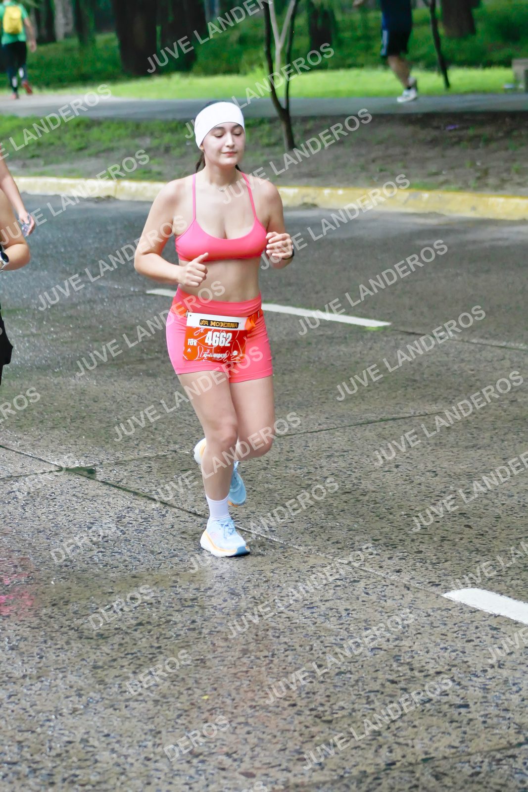 Foto del BARBIE RUN GUADALAJARA en Paseo Andares, Blvd. Puerta de Hierro 4965, Zapopan a las 07:49 · Ruta · dorsal 4662