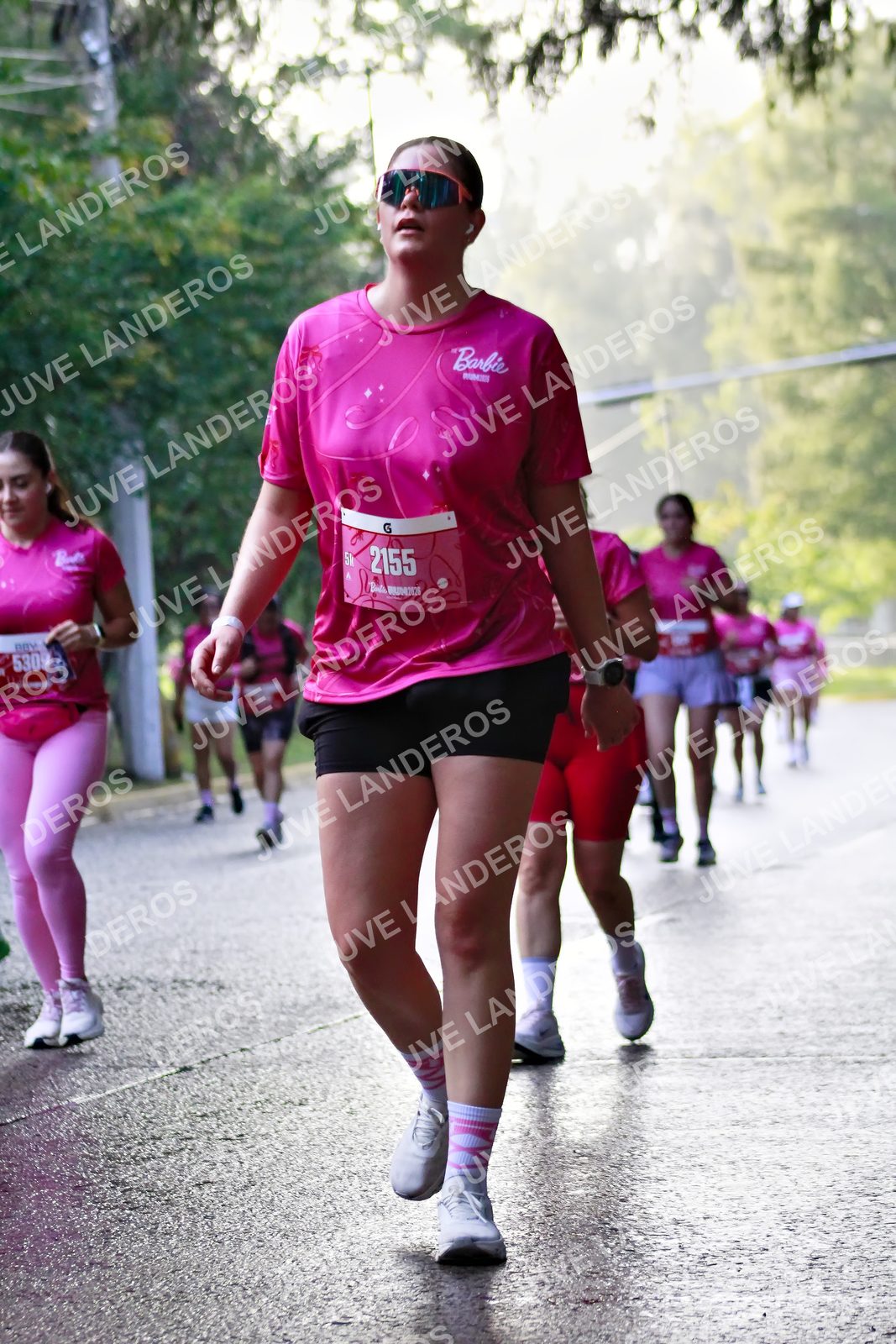 Foto del BARBIE RUN GUADALAJARA en Paseo Andares, Blvd. Puerta de Hierro 4965, Zapopan a las 07:42 · Ruta · dorsal 2155, 5309