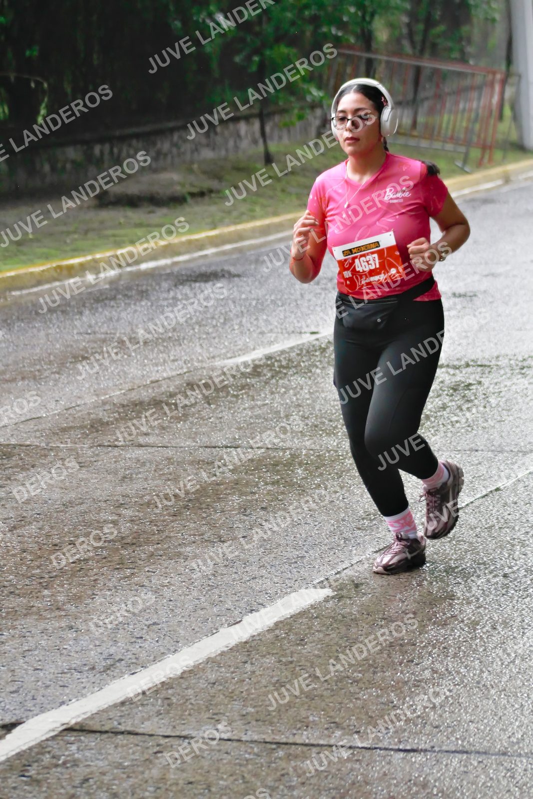 Foto del BARBIE RUN GUADALAJARA en Paseo Andares, Blvd. Puerta de Hierro 4965, Zapopan a las 07:46 · Ruta · dorsal 4637