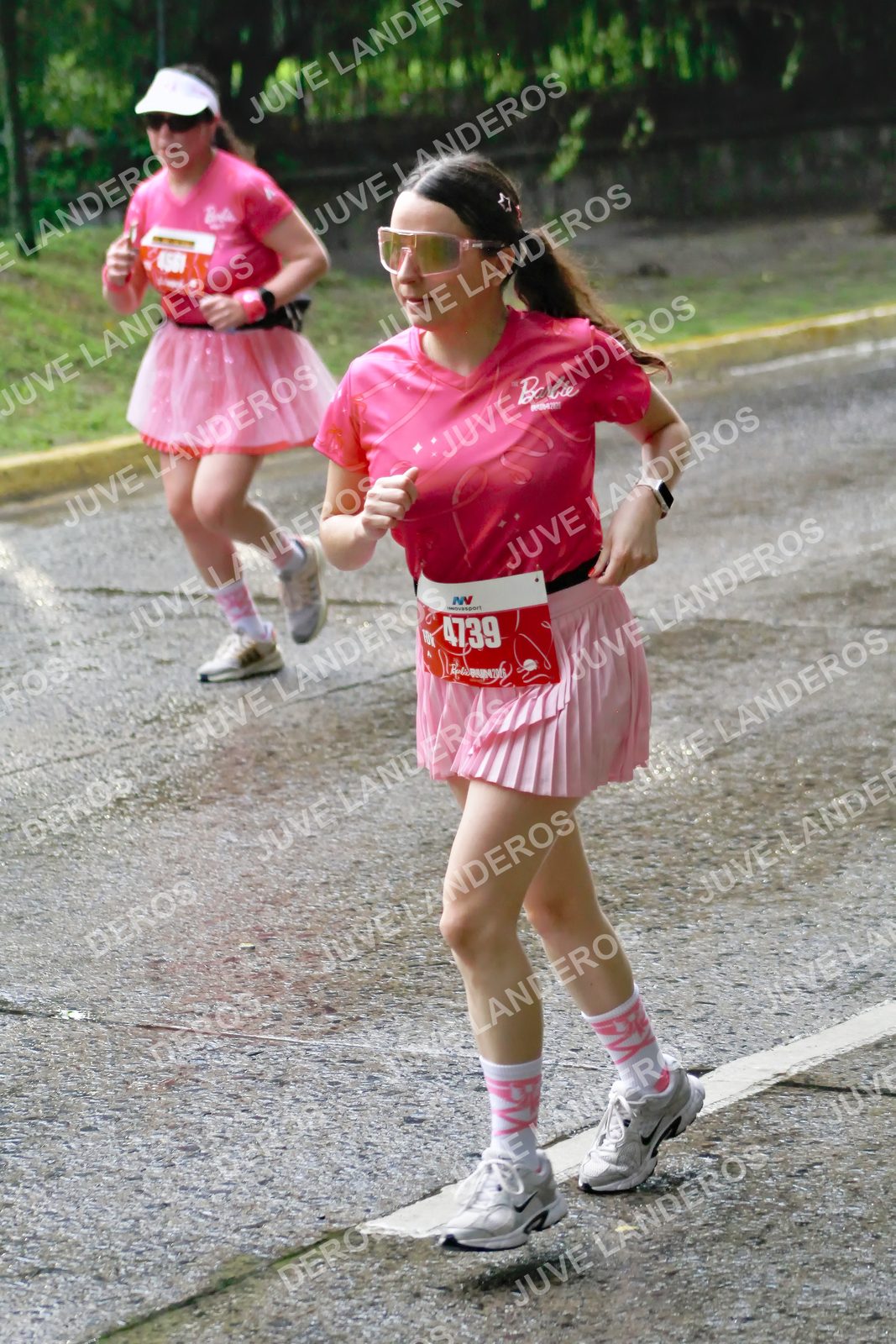 Foto del BARBIE RUN GUADALAJARA en Paseo Andares, Blvd. Puerta de Hierro 4965, Zapopan a las 07:46 · Ruta · dorsal 4739