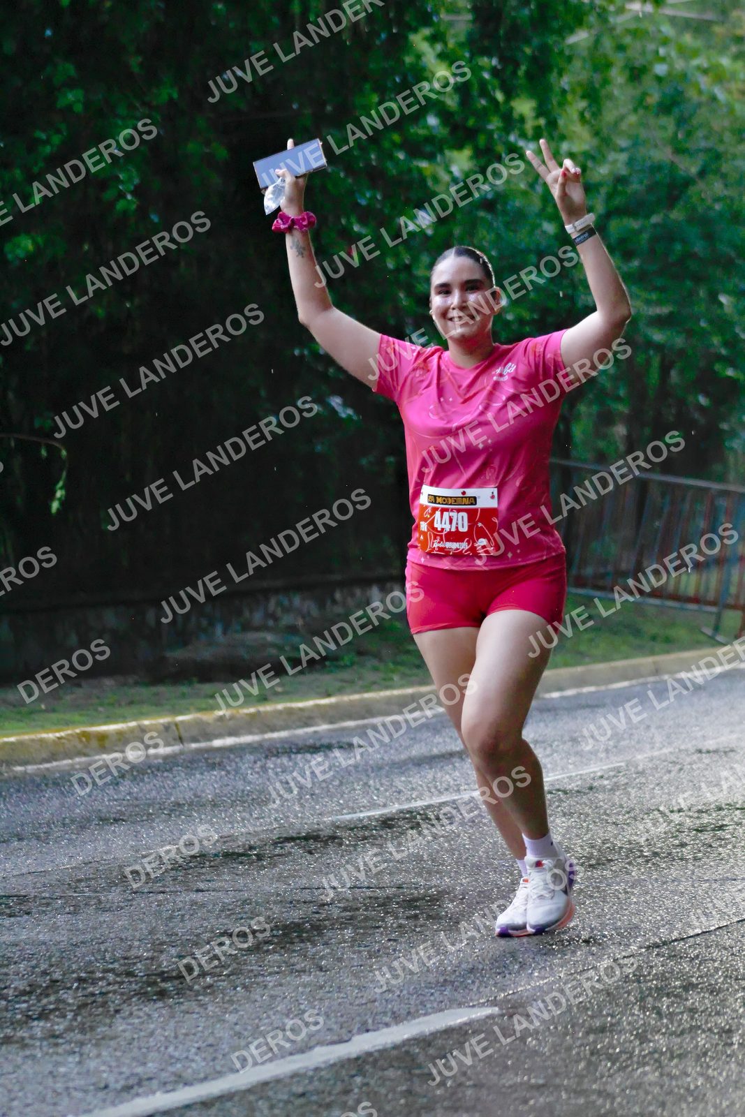Foto del BARBIE RUN GUADALAJARA en Paseo Andares, Blvd. Puerta de Hierro 4965, Zapopan a las 07:40 · Ruta · dorsal 4470
