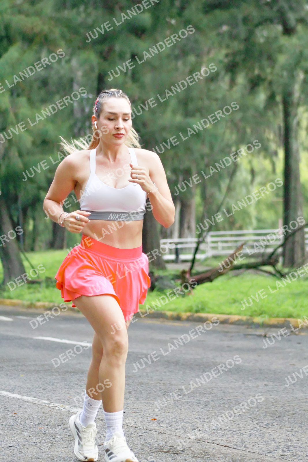 Foto del BARBIE RUN GUADALAJARA en Paseo Andares, Blvd. Puerta de Hierro 4965, Zapopan a las 07:26 · Ruta